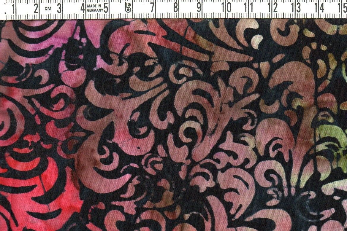 Svart-grön-röd-orange-lila sensation. Titta & njut. Batik bomull 110 cm
