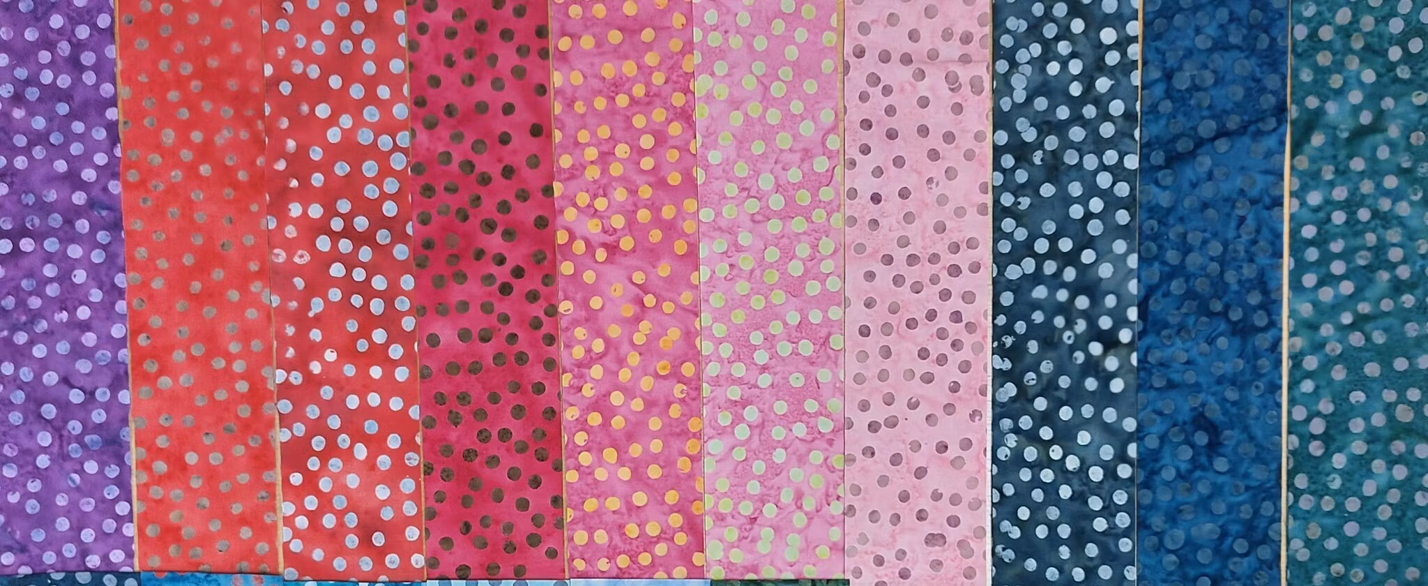 Fat Quarter Bundle+  "Midsummer Magic"  10 olika tyger. Tyg nr 1-10
