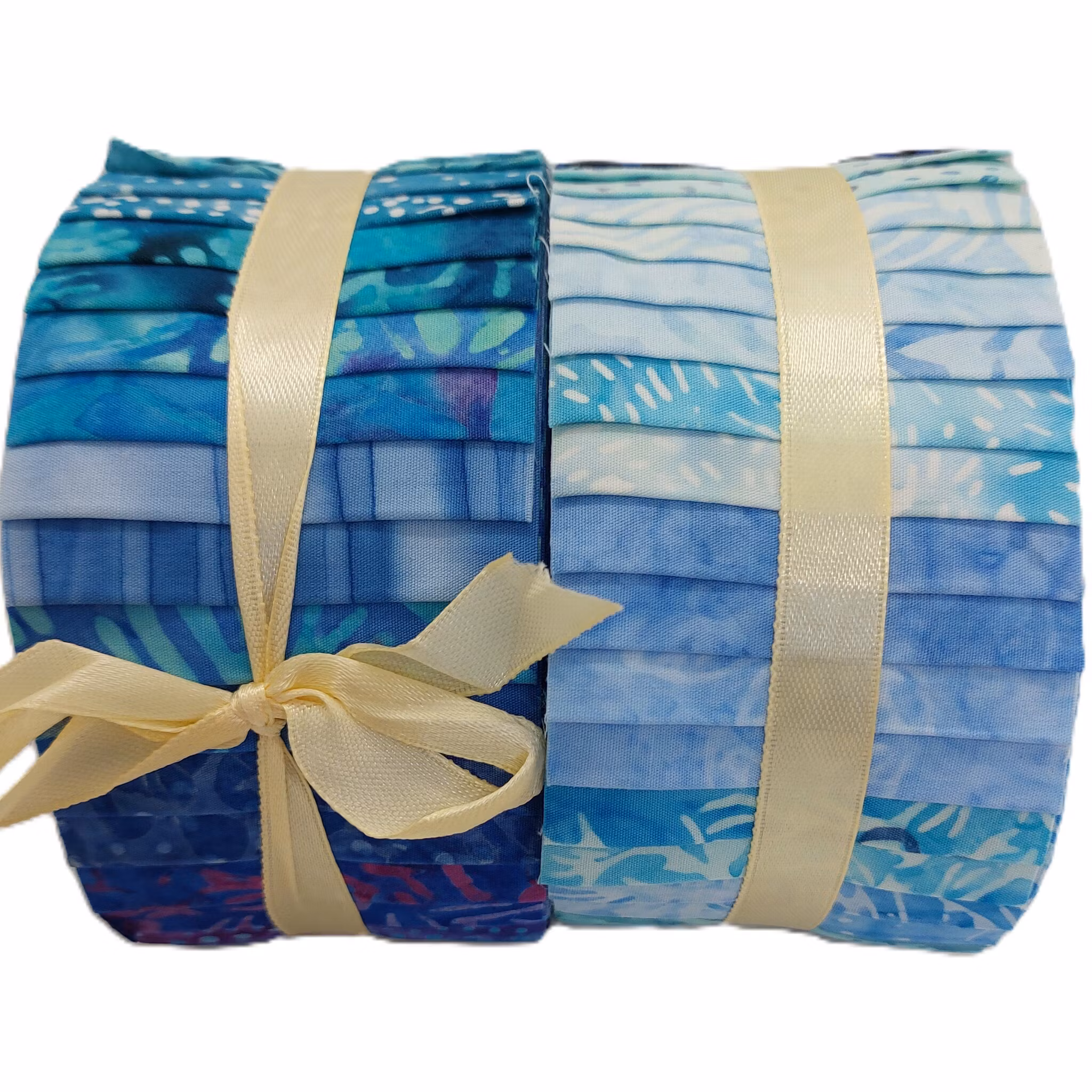 Blue Horizon. Batikrulle med 40 st 2,5 inch remsor. Blå remsor.