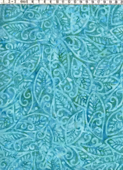 Sirligt Bladmönster i Aqua och Turkos – Batik Bomull 110 cm bred