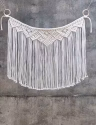 Väggbonad makramé Tussilago, DIY