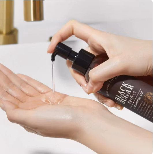SKINFOOD Black Sugar Perfect Cleansing Oil