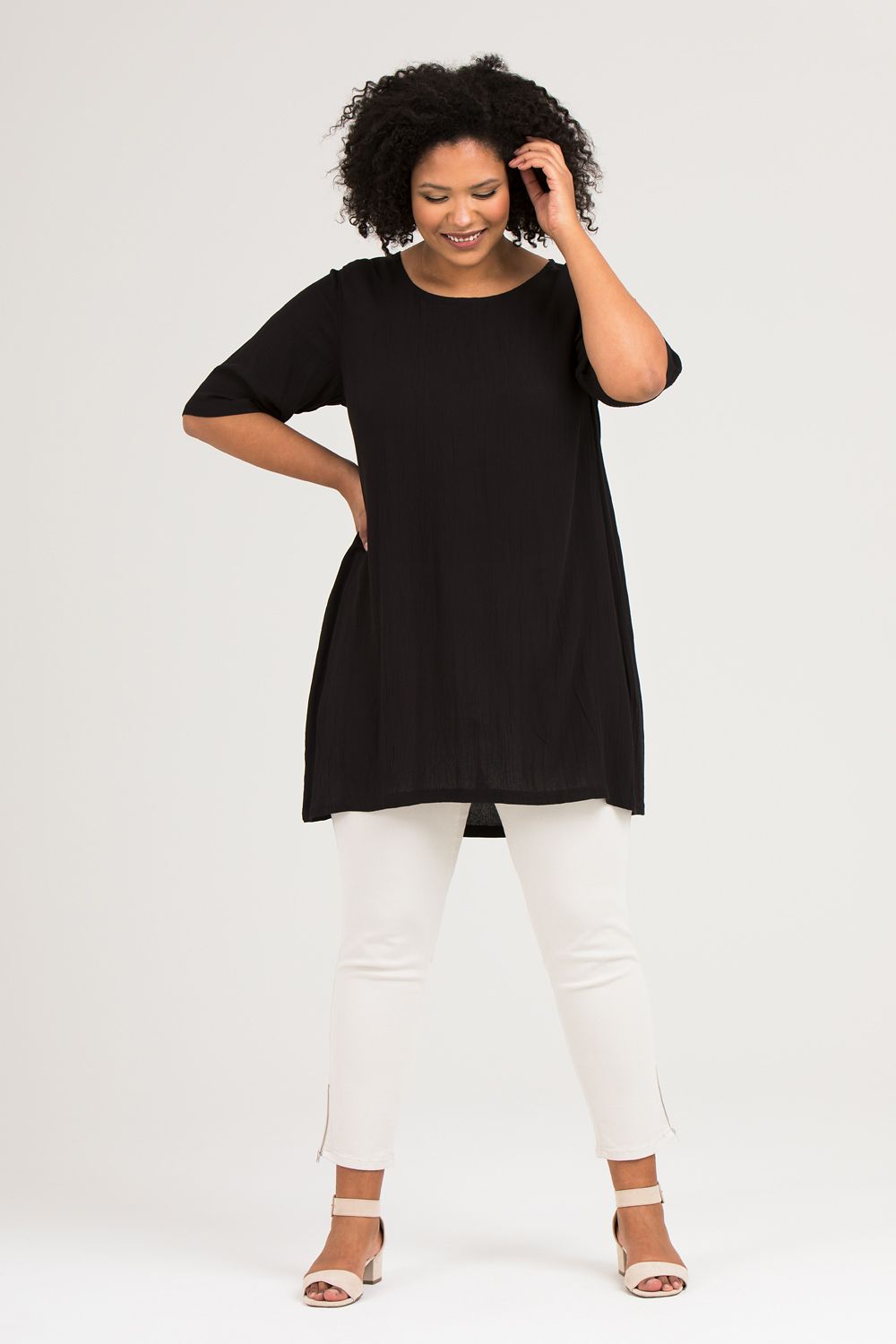 Tone tunic black