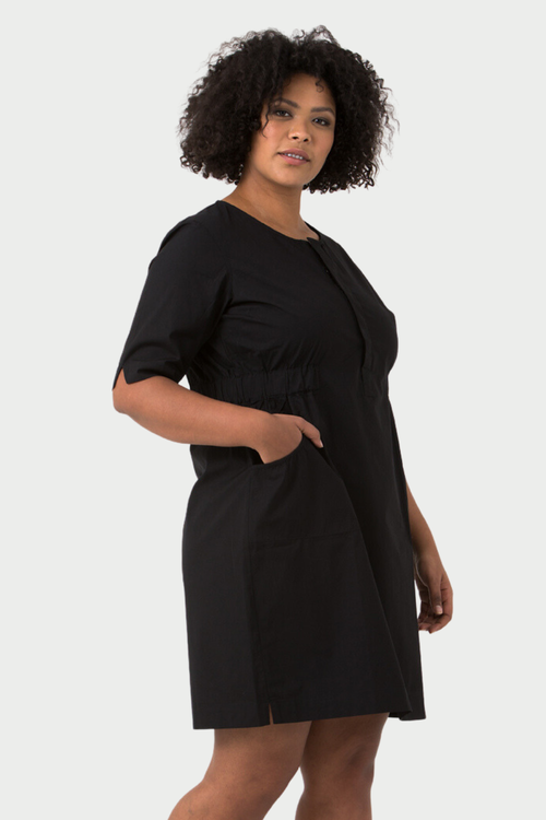 Mie dress black