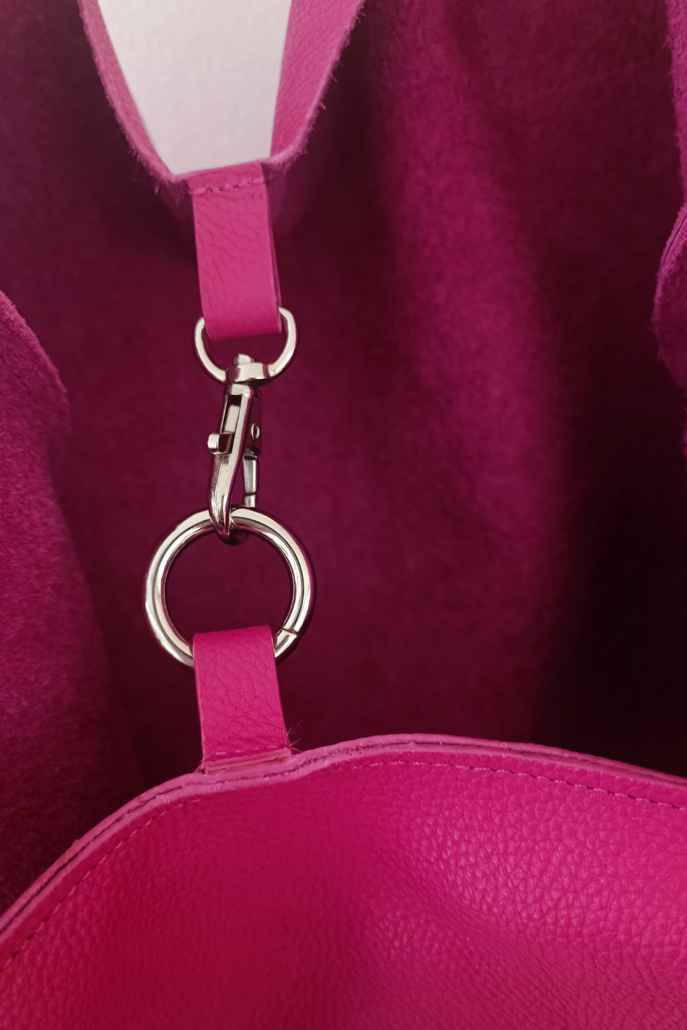 Follow bag skinn, cerise
