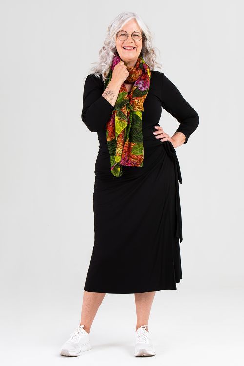 Viva wrap skirt black