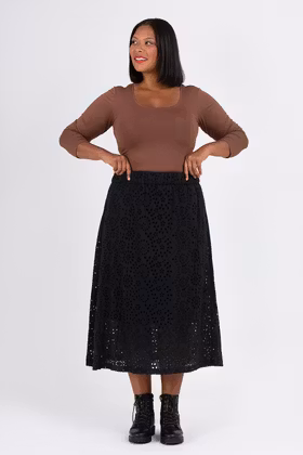 Nio skirt black embroidery