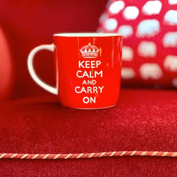Kopp av porslin ”Keep calm and carry on”