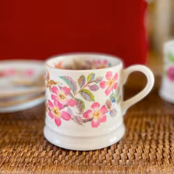 Kopp Emma Bridgewater ”Wild Rose” 2:a sortering