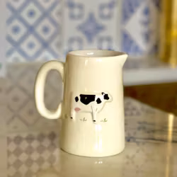 Liten kanna för mjölk eller grädde Ko