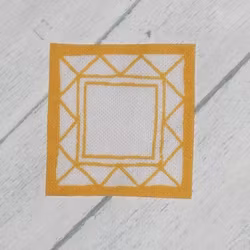 Liten gul duk ca 35 x 35 mm