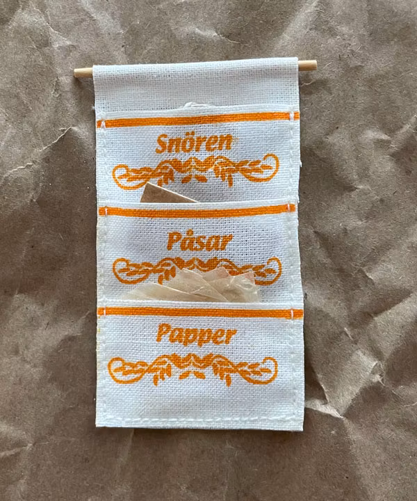 Påsförvaring gul