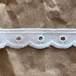 Vit brodyr, 12 mm bred