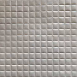 Kakel, vitt, präglat