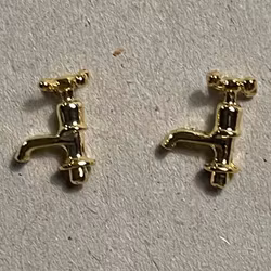 Kranar, mässingsfärg