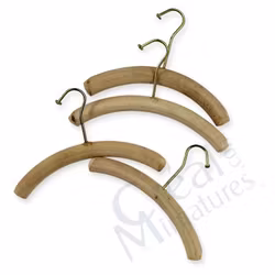 Klädhängare i trä, 4 st