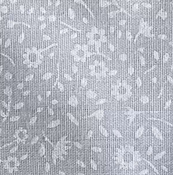 Hissgardin, vit med blommor