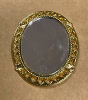 Spegel, oval