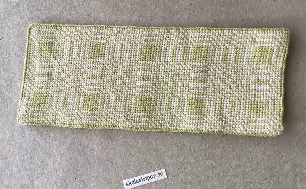 Broderad matta