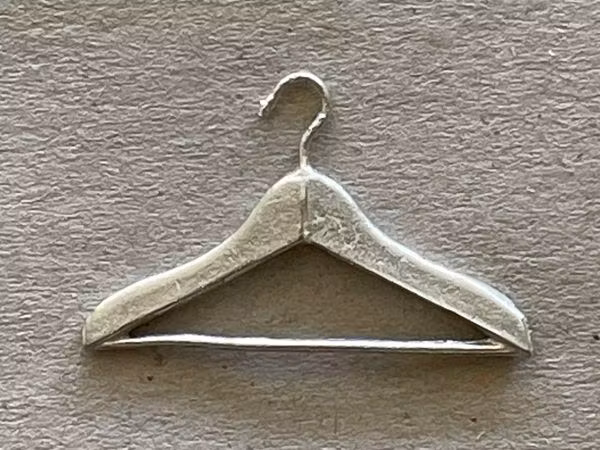 Klädhängare i metall