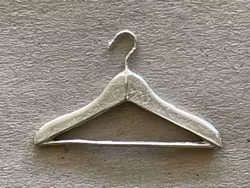 Klädhängare i metall