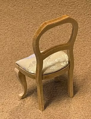 Stol, omålad