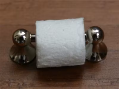 Toalettrullehållare