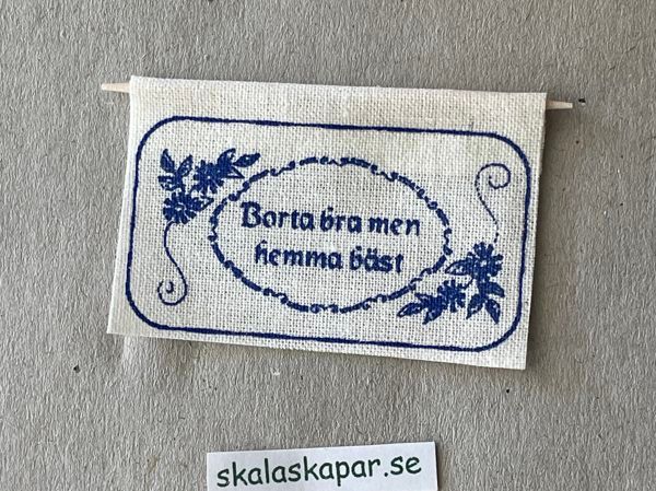 Bonad, Borta bra, blå