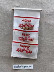Påsförvaring röda blommor
