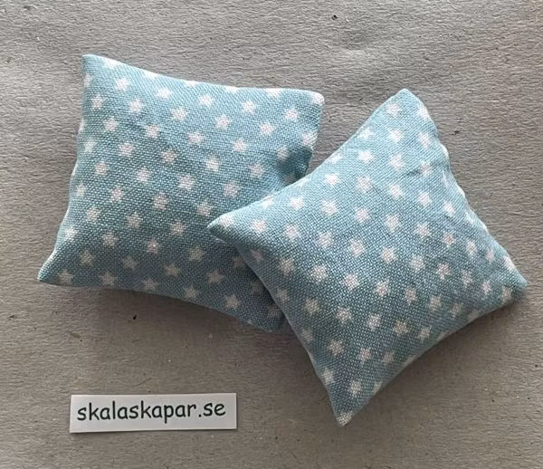 Kuddar, vita stjärnor (05)