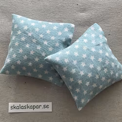 Kuddar, vita stjärnor (05)