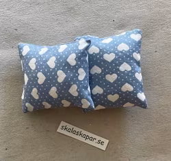 Kuddar, hjärtan, blå (08)