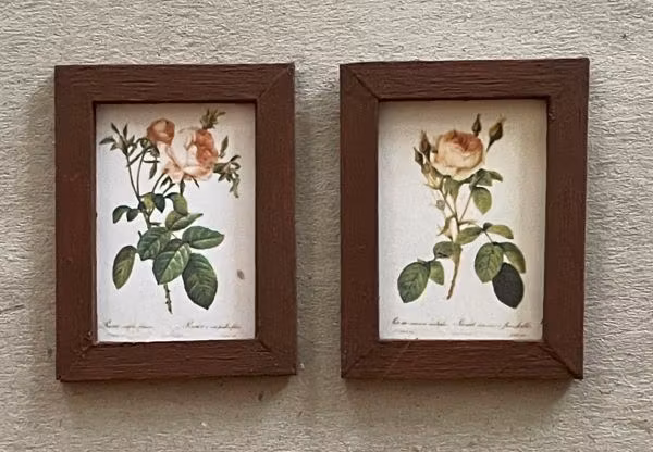 Tavlor med rosor, 2 st, brun träram