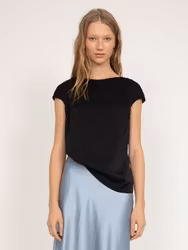 Yui Top Black Ahlvar Gallery