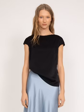 Yui Top Black Ahlvar Gallery