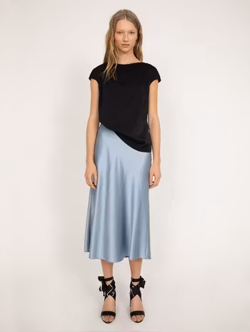 Yui Top Black Ahlvar Gallery