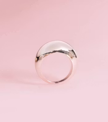 Bolded Big Ring Silver Syster P