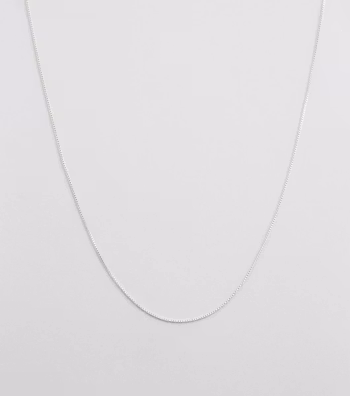 Beloved Medium Box Chain Silver Syster P