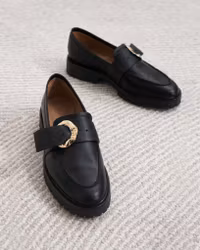 Stella Leather Black Flattered