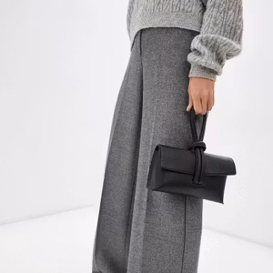 Barletta Clutch Black Latalia