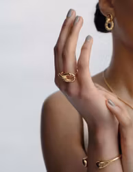 Bolded Hammered Links Ring Gold Syster P