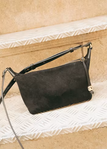 Ru Crossbody Bag Suede Black Flattered