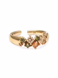 Meadow Ring Peridot Ylva Li
