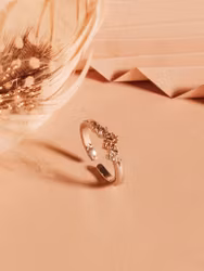 Petite Meadow Ring Champagne Ylva Li