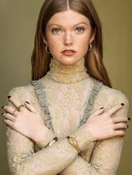 Meadow Ring Chestnut Ylva Li