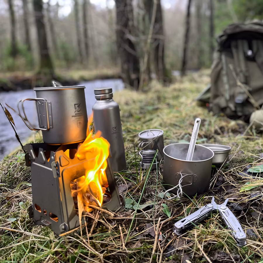 2x Titankoppar med lock, 450 + 300 ml