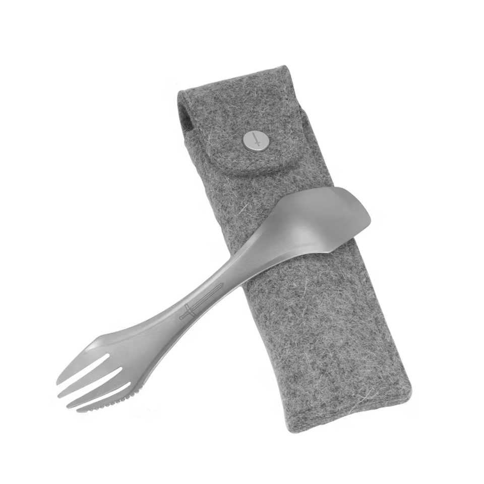 Titanspork med ullfodral