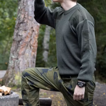 Befälströja m/87 (armégrön)