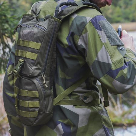 Vätskesystem MARSCH 2,5L (armégrön)