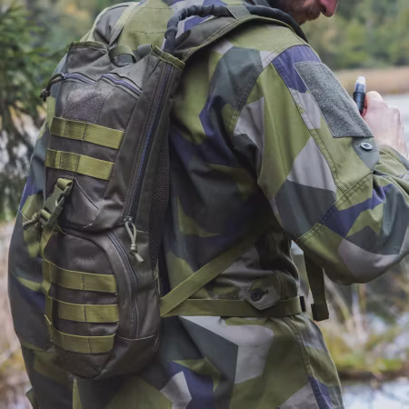 Vätskesystem MARSCH 2,5L (armégrön)